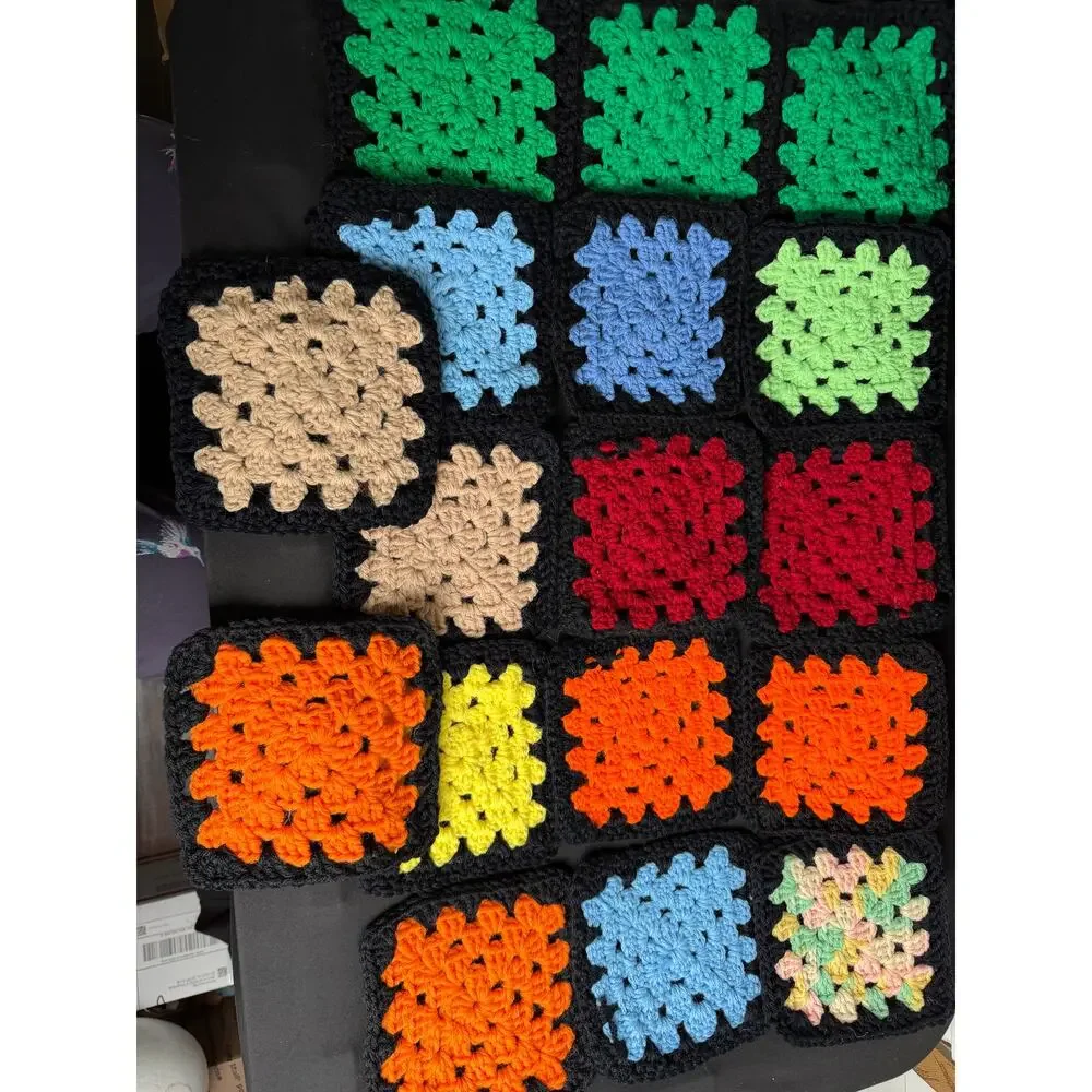 Vintage 1970s Granny Squares - Set of 17
